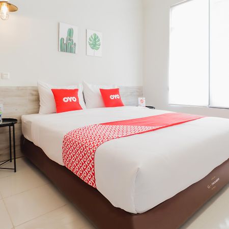 Capital O 281 Hotelo Jakarta Luaran gambar